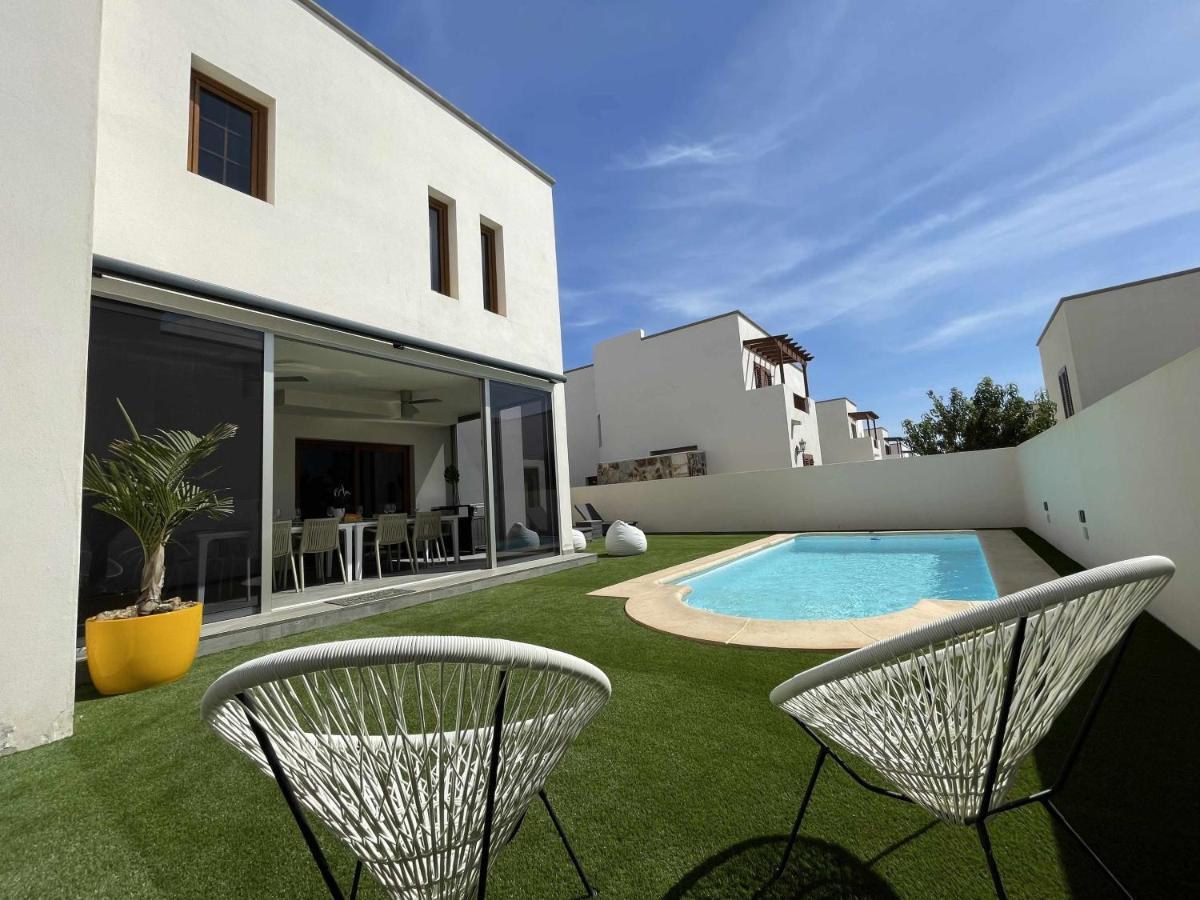 Holyhome Villa Cinema Perfect For Families Коста Тегисе Екстериор снимка